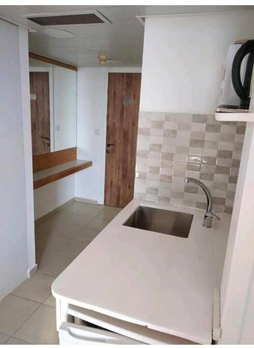 נוף למפרץ Apartman Eilat Kültér fotó